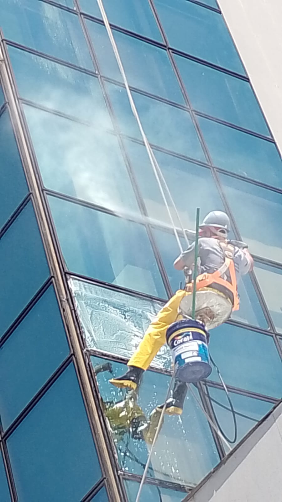 WhatsApp Image 2025-12-19 at 09.56.00 (1)-min